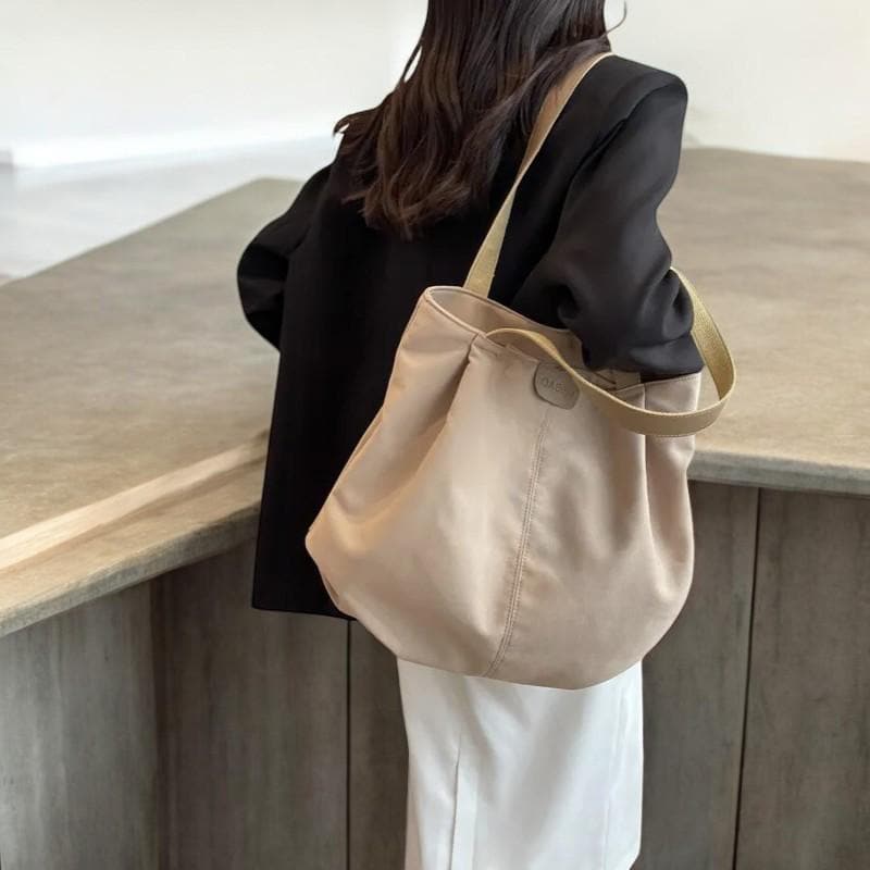 Tote Bag Large Capacity Women | Simple Casual Shoulder Handbag for Women | Fashionable Daily Commuting and Shopping Bag | Solid Color Design