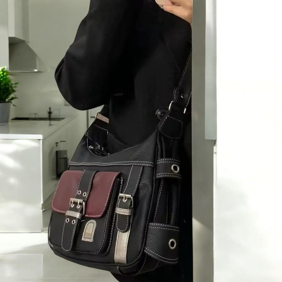 Vegan Leather Punk Y2K Vintage Grunge Crossbody Bag | Retro Y2K Shoulder Bag for Women | Moto Biker Aesthetic Leather Messenger Bag Female