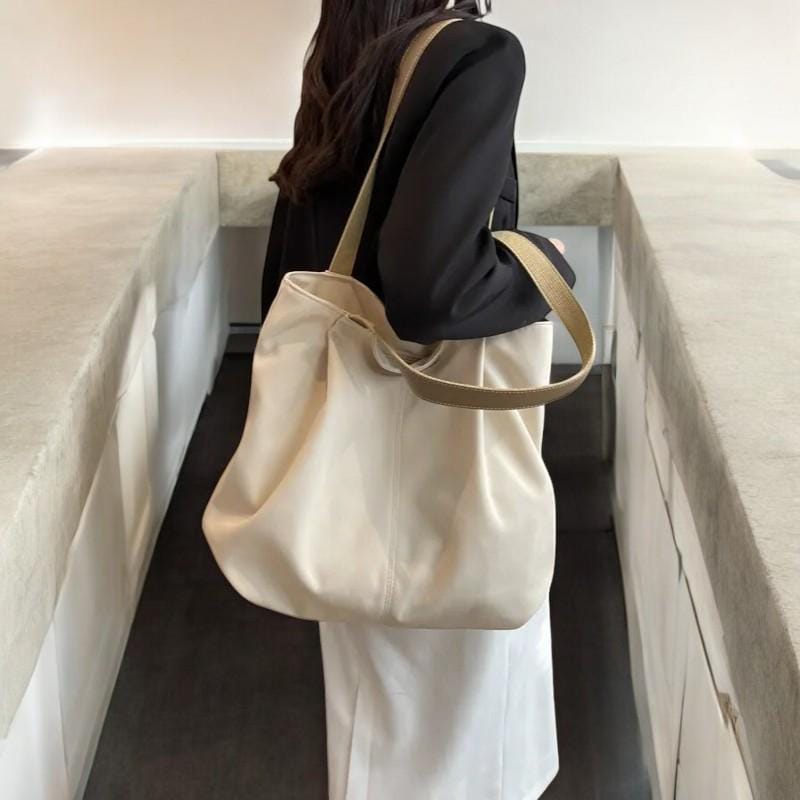 Tote Bag Large Capacity Women | Simple Casual Shoulder Handbag for Women | Fashionable Daily Commuting and Shopping Bag | Solid Color Design