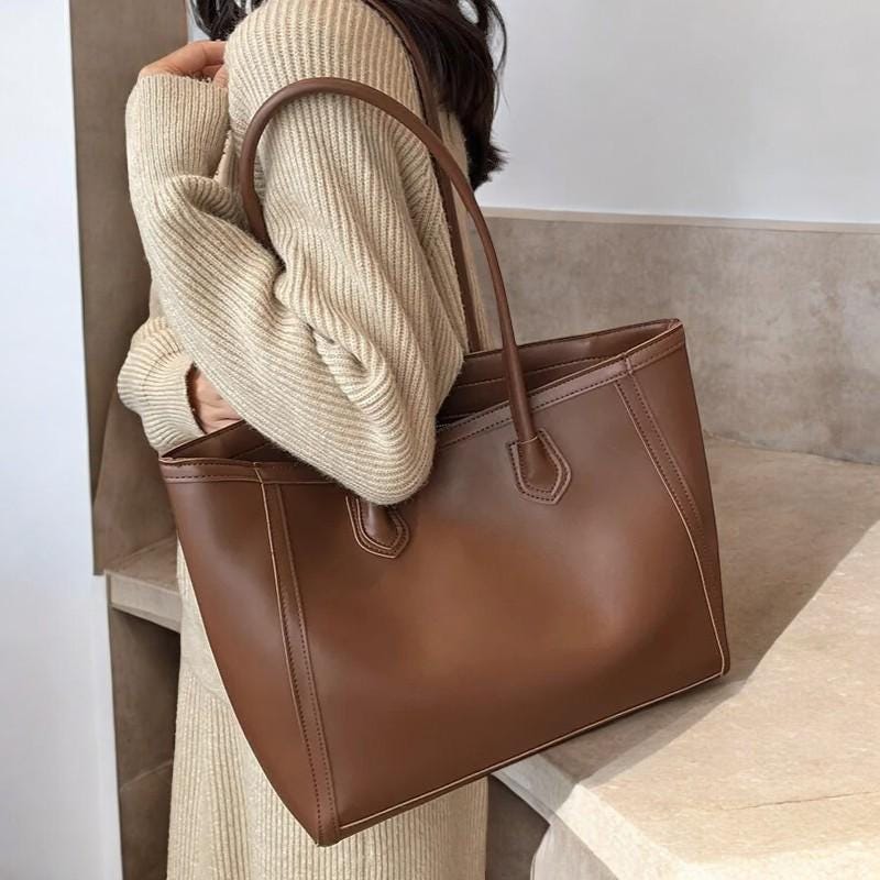 Women's Designer Leather Shoulder Bag – Quality Fashionable Handbag, Fashion Shoulder Tote, Messenger Bag, Large Capacity Lady Handbag