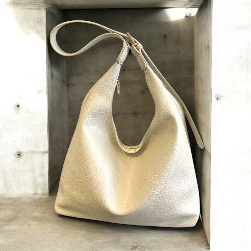 2025 Fashion PU Leather Tote Bag – Women’s Large Capacity Shoulder Bag, Trendy Handbag, Simple Everyday Purse, Elegant Messenger Bag