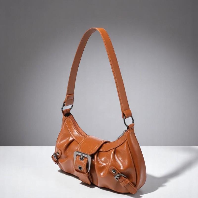 Women's Rivet Leather Shoulder Bag – Retro Pleated Armpit Purse, Trendy Maillard Handbag, Fashion Messenger Bag, Leather Bag for Women